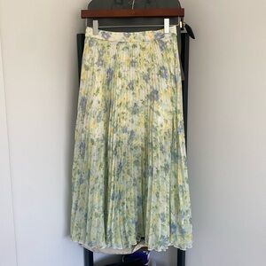 NWOT Abercrombie & Fitch Midi Pleated Skirt